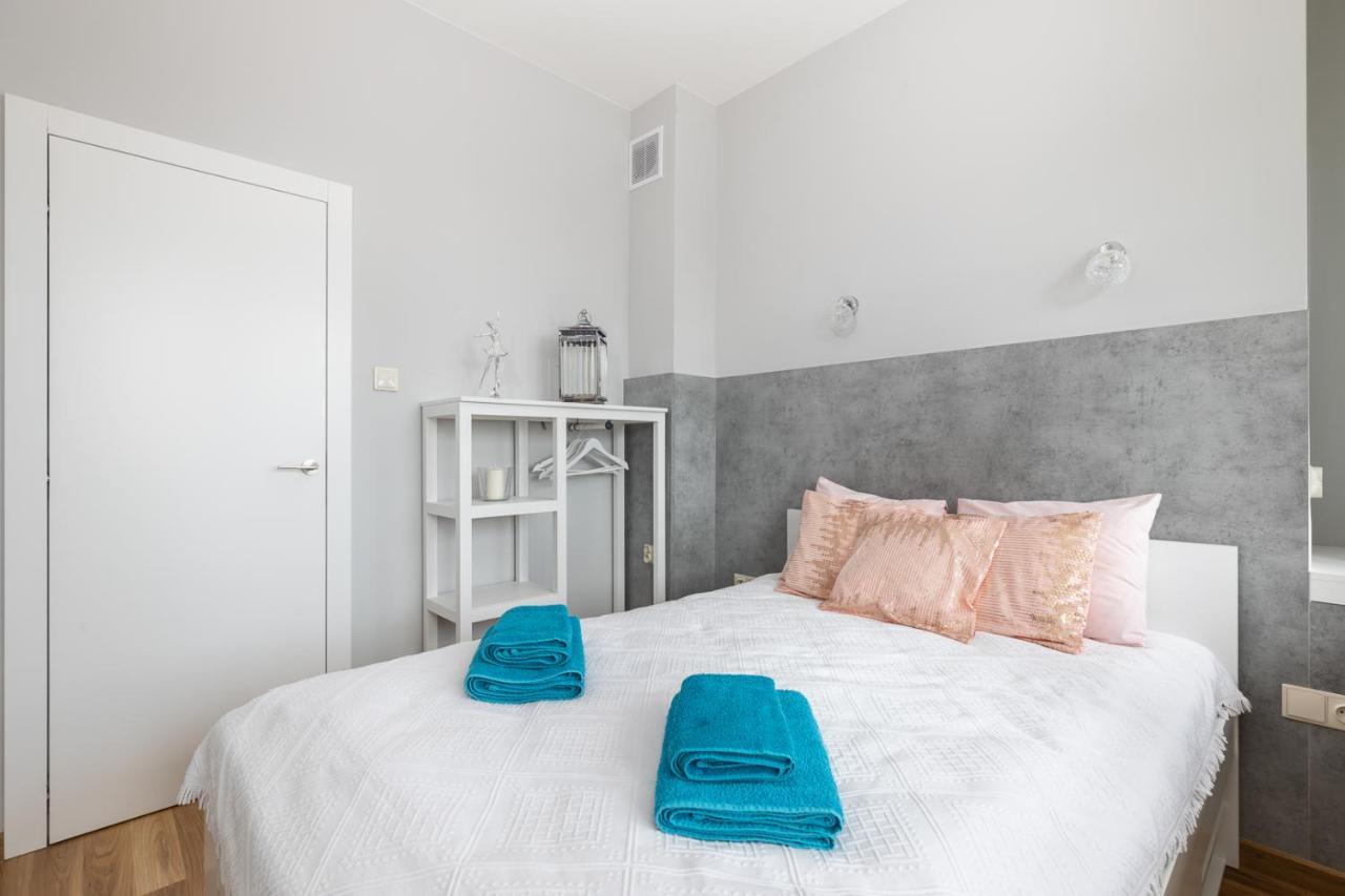 Apartament Swietokrzyska By Your Freedom วอร์ซอ ภายนอก รูปภาพ